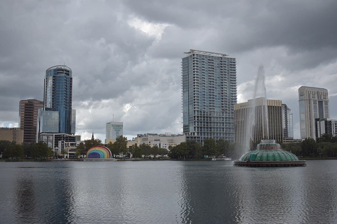 Lake Eola fountain and downtown Orlando skyline